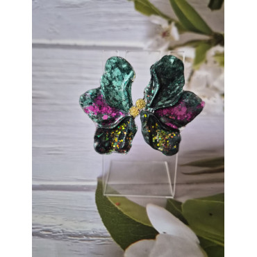 Earrings Half Leaf Dark